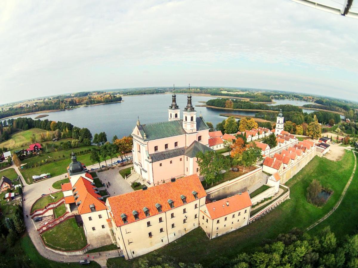 Pokamedulski Klasztor W Wigrach Wigry Exteriör bild